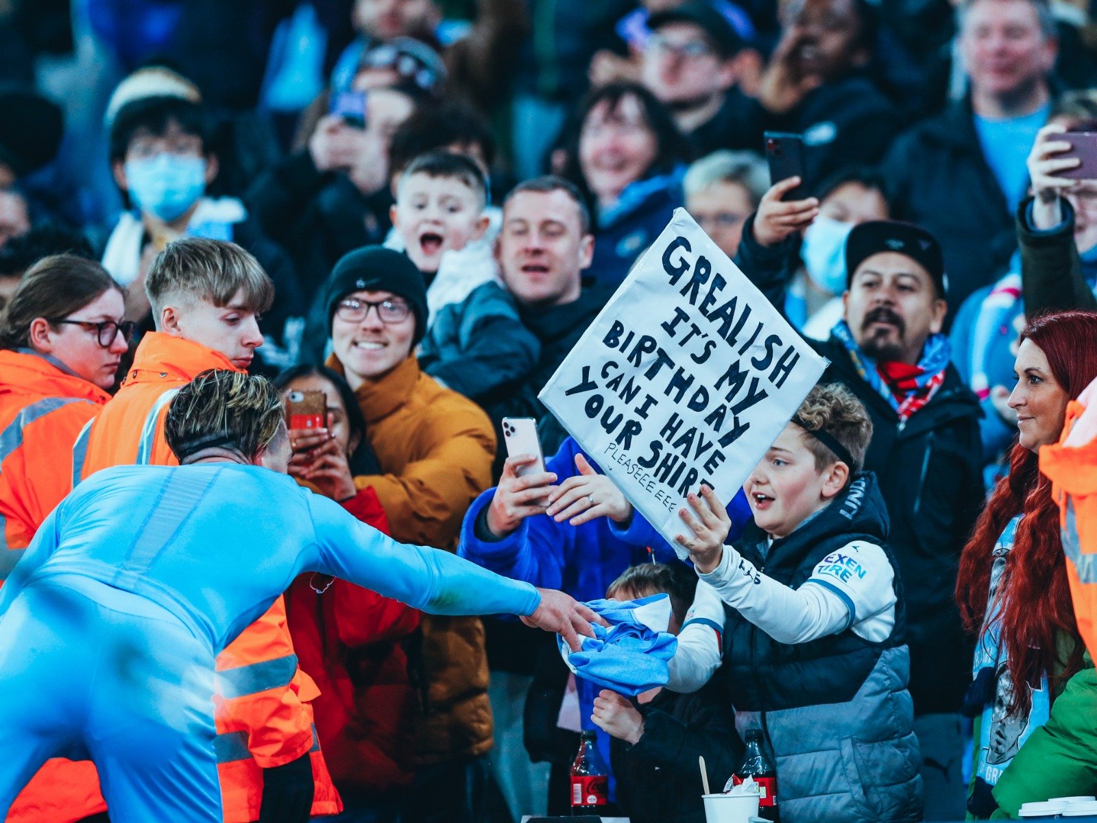 双方在中前 双方在中前